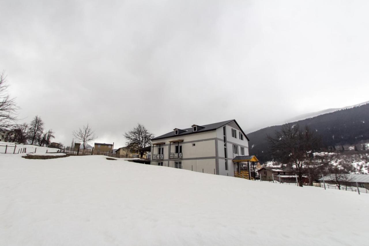 Katos Guesthouse Mestia Kültér fotó