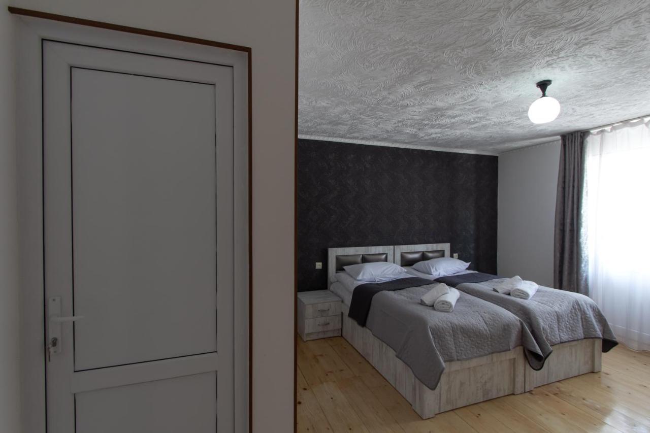 Katos Guesthouse Mestia Kültér fotó