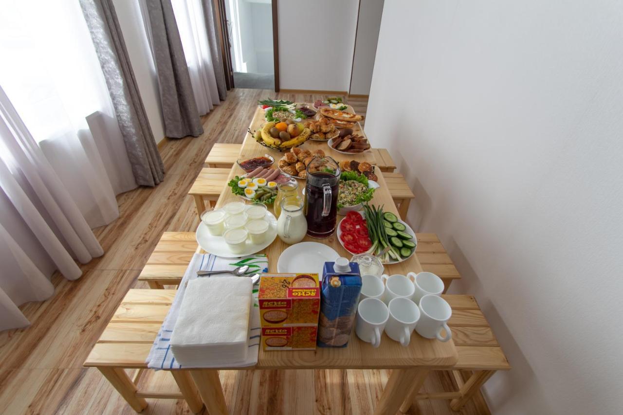 Katos Guesthouse Mestia Kültér fotó